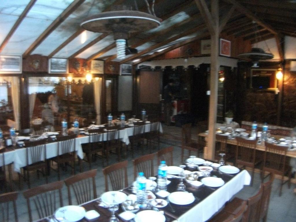 Hôtel Haci Abdullahlar Konagi à Mudurnu Extérieur photo